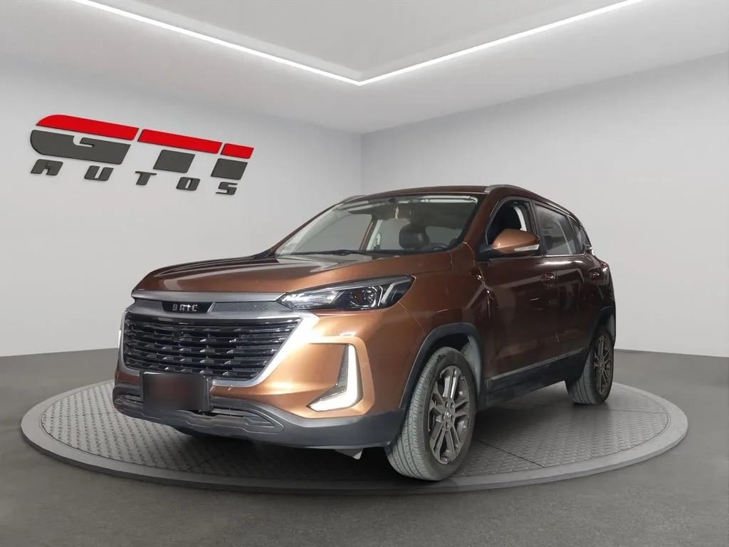 BAIC X35 1.5 Elite 4x2 Mt 5p año 2023