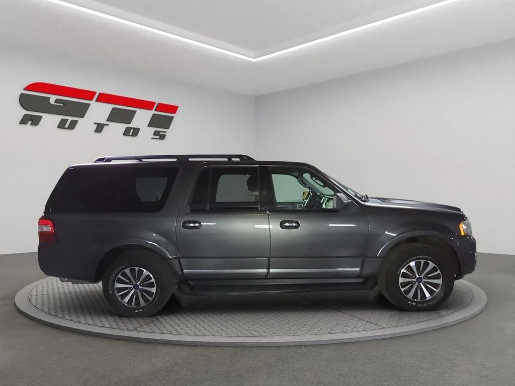Ford Expedition 3.5 Xlt 4x2 At 5p año 2017