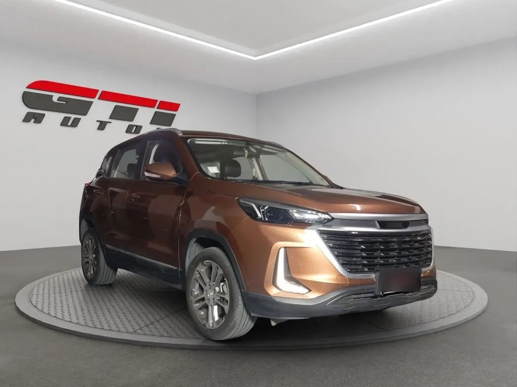 BAIC X35 1.5 Elite 4x2 Mt 5p año 2023