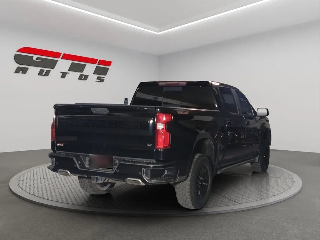 Chevrolet Silverado 5.3 Cc Trail Boss Z71 4x4 año 2021