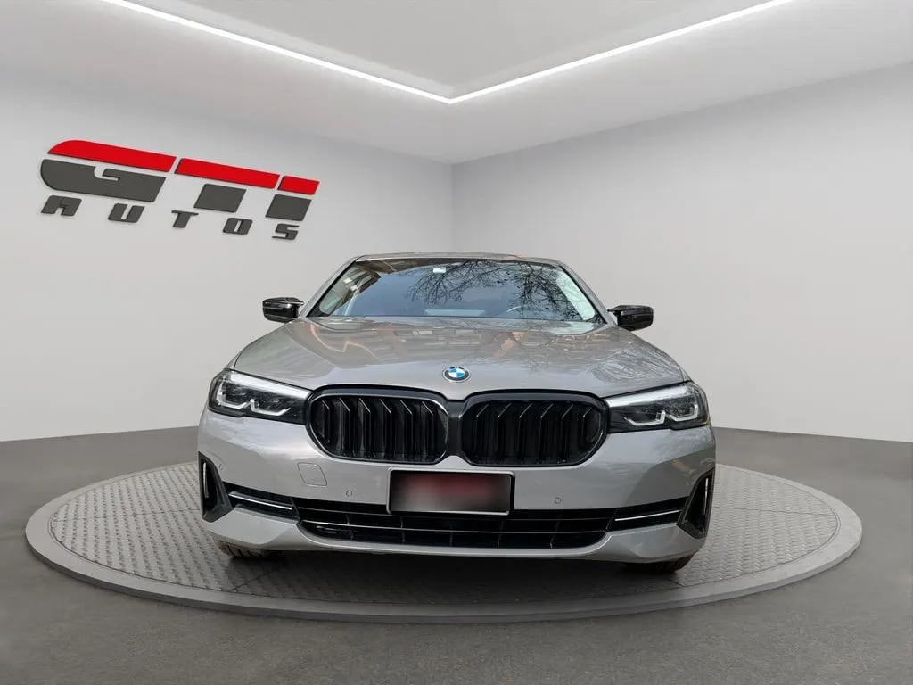 BMW 520 2.0 Heritage Diesel 4x2 At año 2022