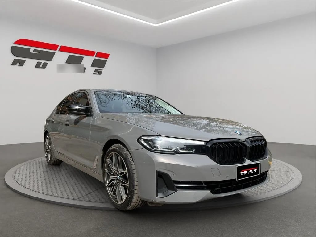 BMW 520 2.0 Heritage Diesel 4x2 At año 2022