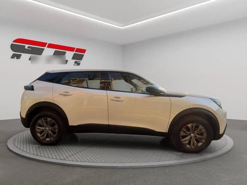 Peugeot 2008 1.2 Active Puretech 130 4x2 Mt 5p año 2023