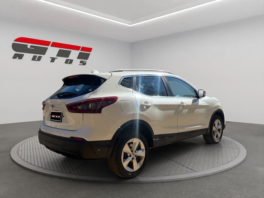 Nissan Qashqai Mt Sense 4x2 año 2021