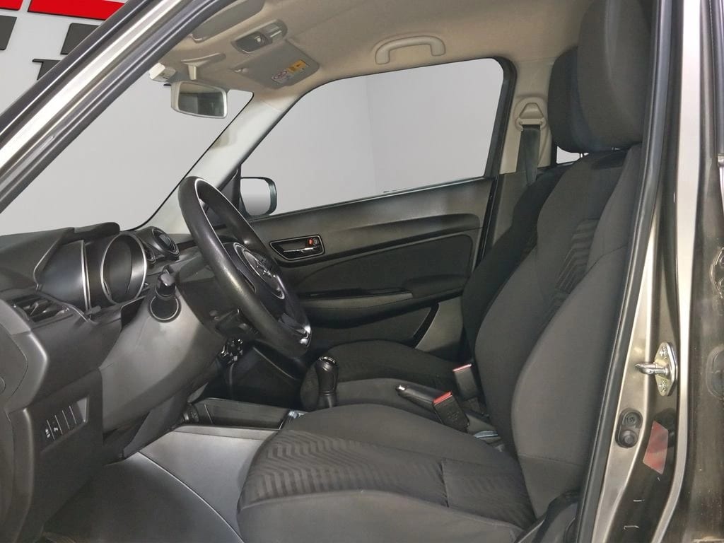 Suzuki Swift Gl Sport 1.2 año 2023