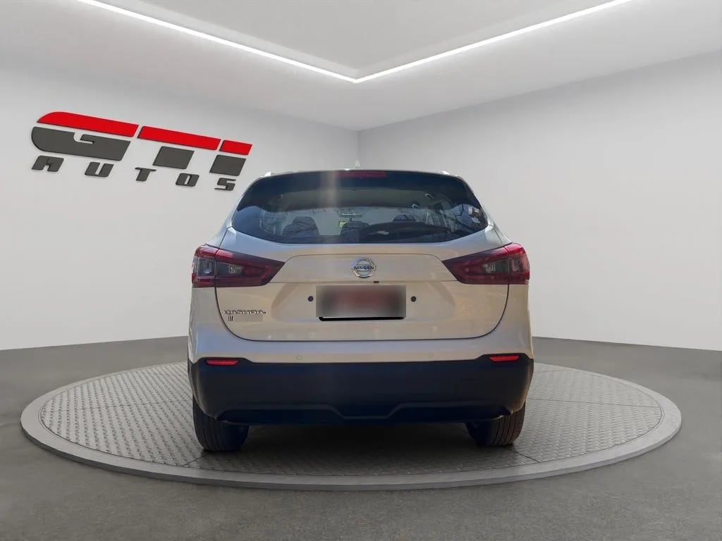 Nissan Qashqai Mt Sense 4x2 año 2021