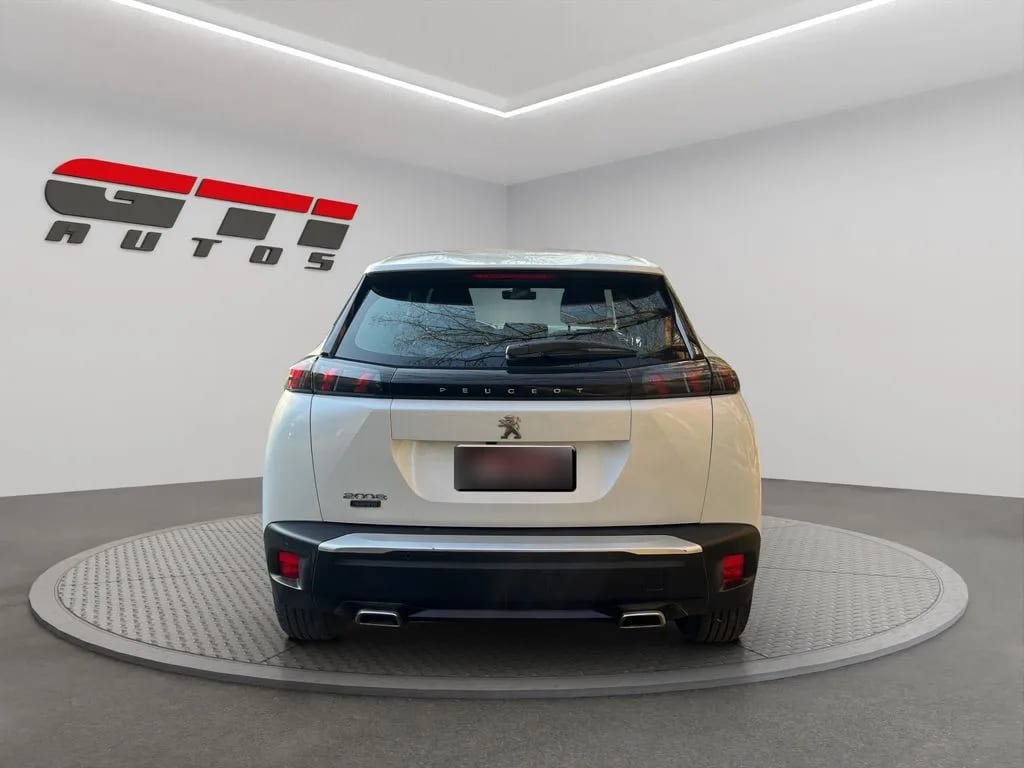 Peugeot 2008 1.2 Active Puretech 130 4x2 Mt 5p año 2023