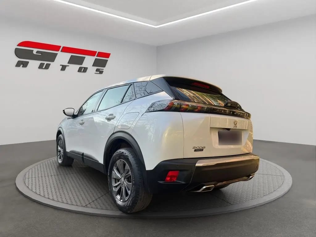 Peugeot 2008 1.2 Active Puretech 130 4x2 Mt 5p año 2023
