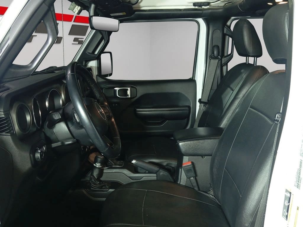Jeep Wrangler 3.6 Unlimited Sport 4x4 At 5p año 2021