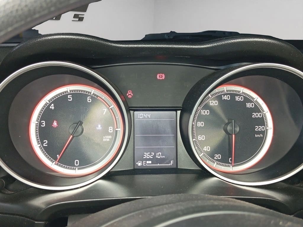 Suzuki Swift Gl Sport 1.2 año 2023