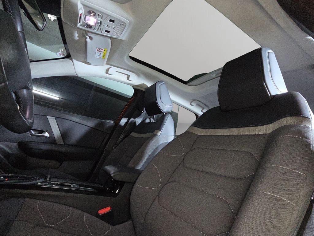 Citroen C4 1.2 Puretech 130 S&s Eat8 Shine At año 2022
