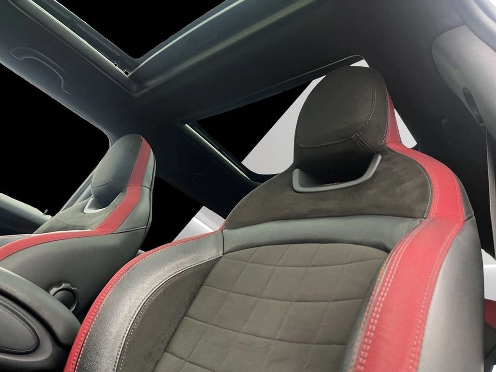 Mini Cooper Jcw Hb 2.0 Aut año 2019
