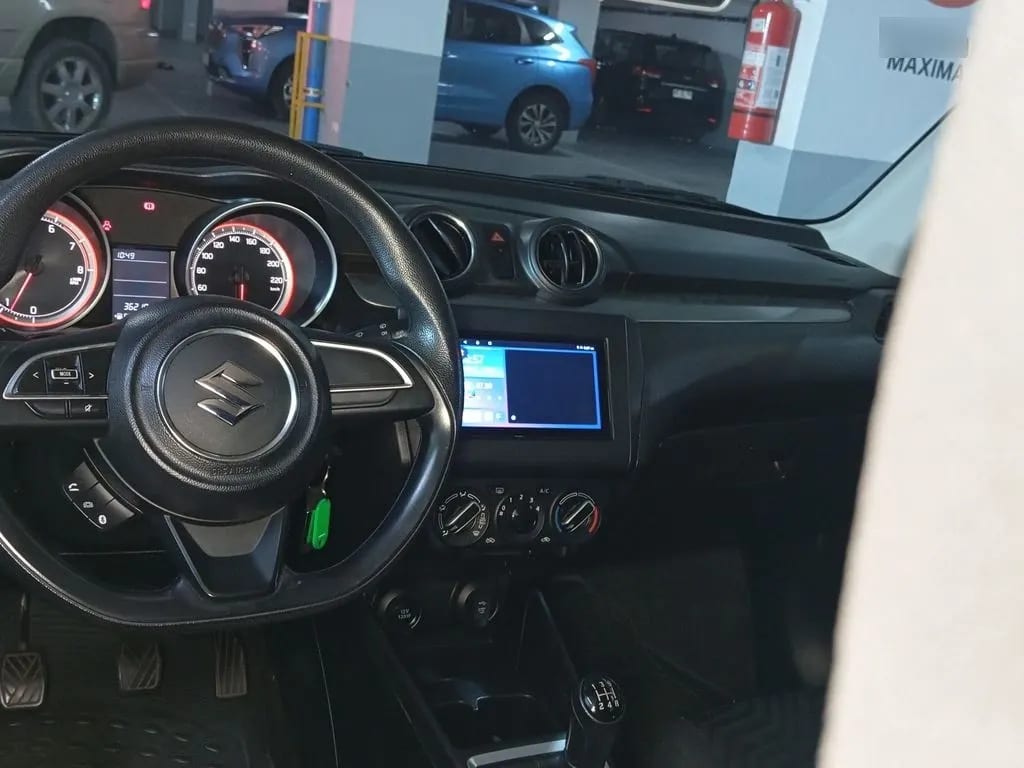 Suzuki Swift Gl Sport 1.2 año 2023