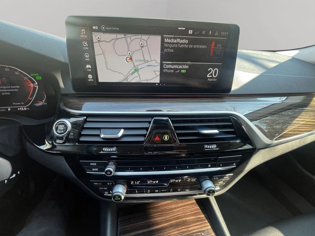 BMW 520 2.0 Heritage Diesel 4x2 At año 2022