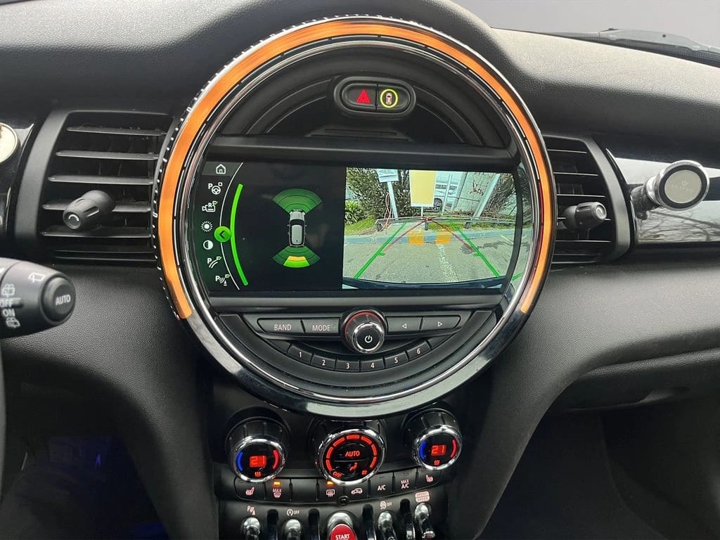 Mini Cooper Jcw Hb 2.0 Aut año 2019