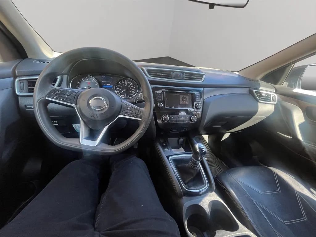 Nissan Qashqai Mt Sense 4x2 año 2021