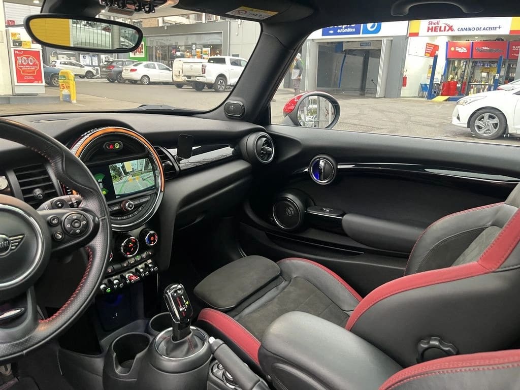 Mini Cooper Jcw Hb 2.0 Aut año 2019