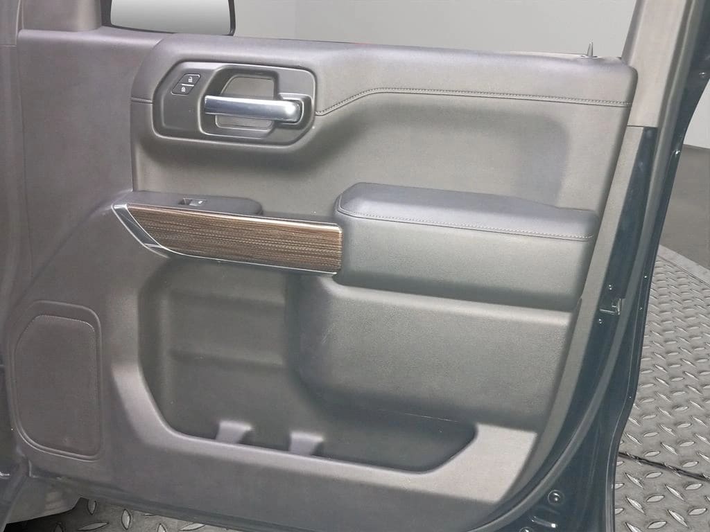 Chevrolet Silverado 5.3 Cc Trail Boss Z71 4x4 año 2021