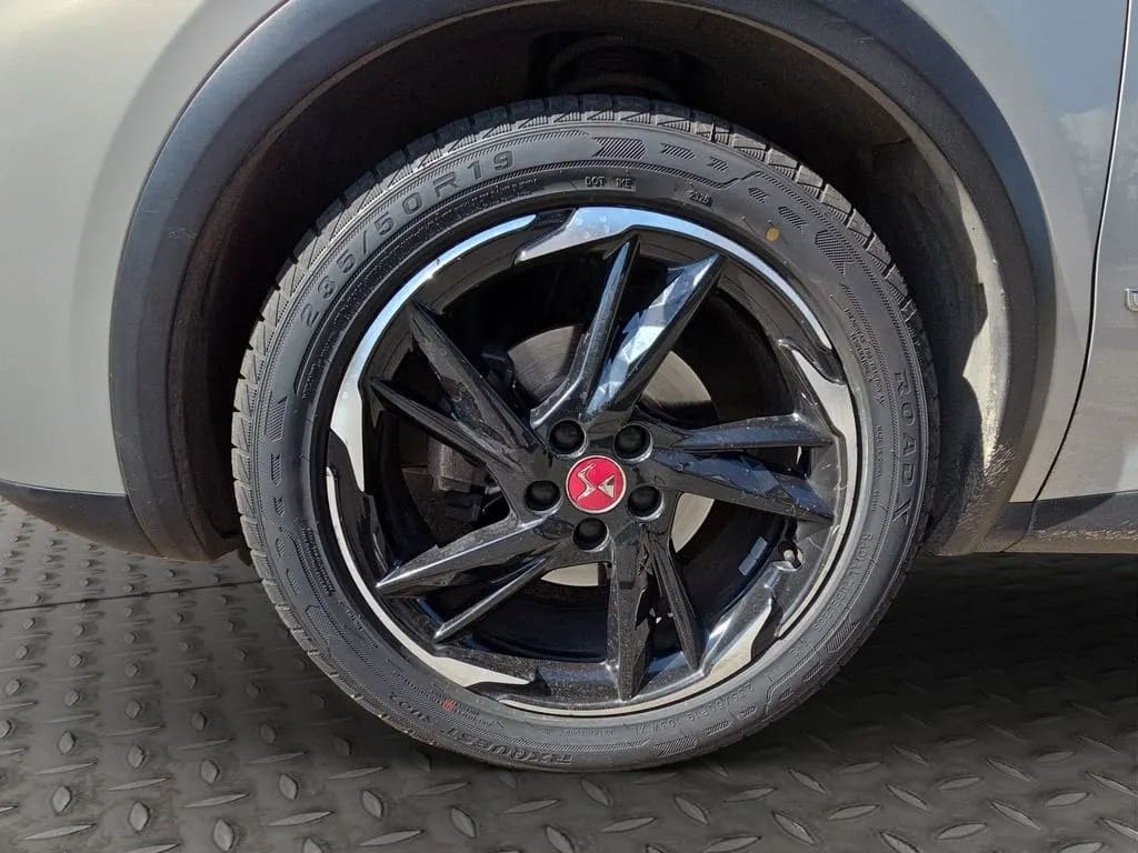 DS Automobiles Ds7 Crossback 2.0 Performance Bluehdi Diesel 4x2 Line19 180 Ss At 5p año 2021