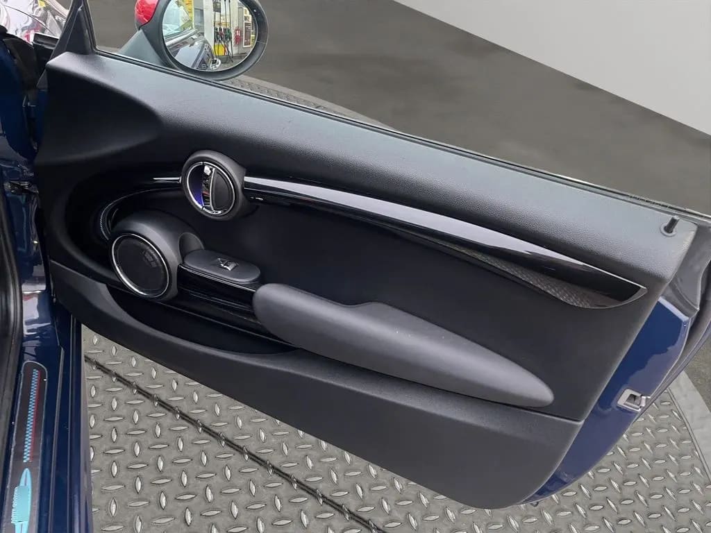 Mini Cooper Jcw Hb 2.0 Aut año 2019