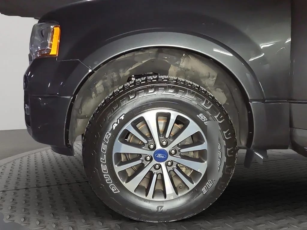 Ford Expedition 3.5 Xlt 4x2 At 5p año 2017
