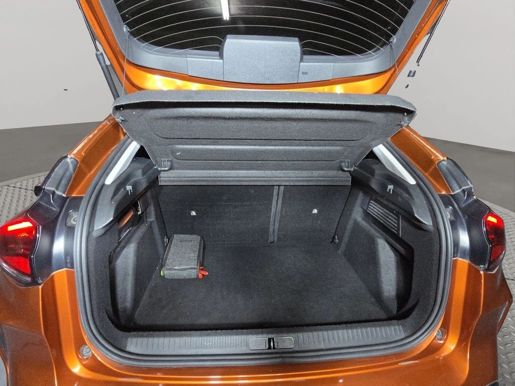 Citroen C4 1.2 Puretech 130 S&s Eat8 Shine At año 2022