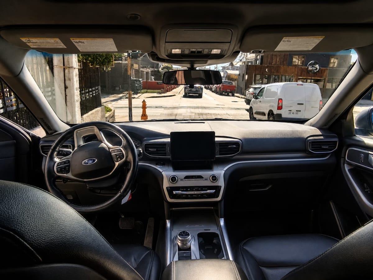 Ford Explorer Xlt año 2021
