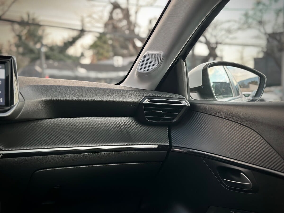 Peugeot 208 Active Pack año 2023