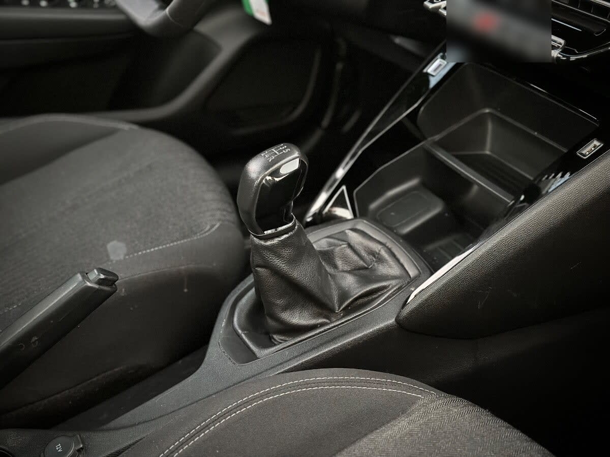 Peugeot 208 Active Pack año 2023