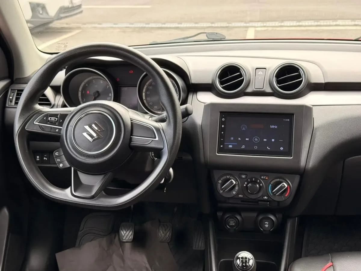 SUZUKI SWIFT 1.2 Sport Amt Gl Mt año 2023