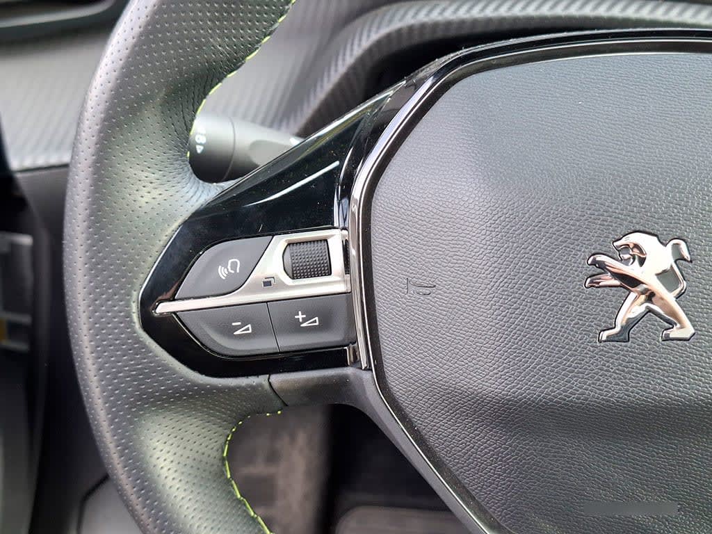 Peugeot E-2008 2008 Ev año 2023