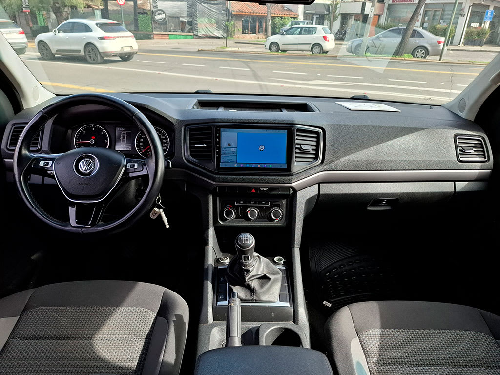 Volkswagen Amarok 2.0 Confortline 4x2 año 2023