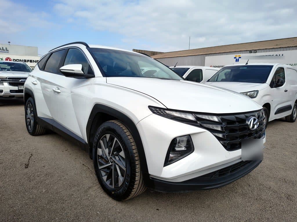 Hyundai Tucson 2.0 Gasolina 4x4 T/a año 2024