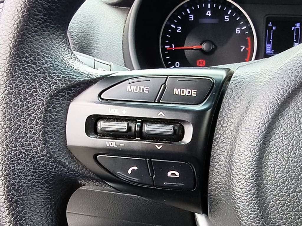 Kia Soluto Soluto 1.4 Gasolina 4x2 T/m año 2023