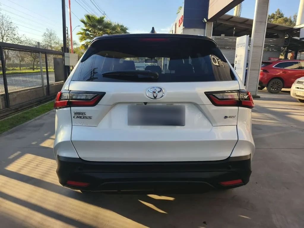 Toyota Yaris Cross Xi Hev 1.5 Aut año 2025