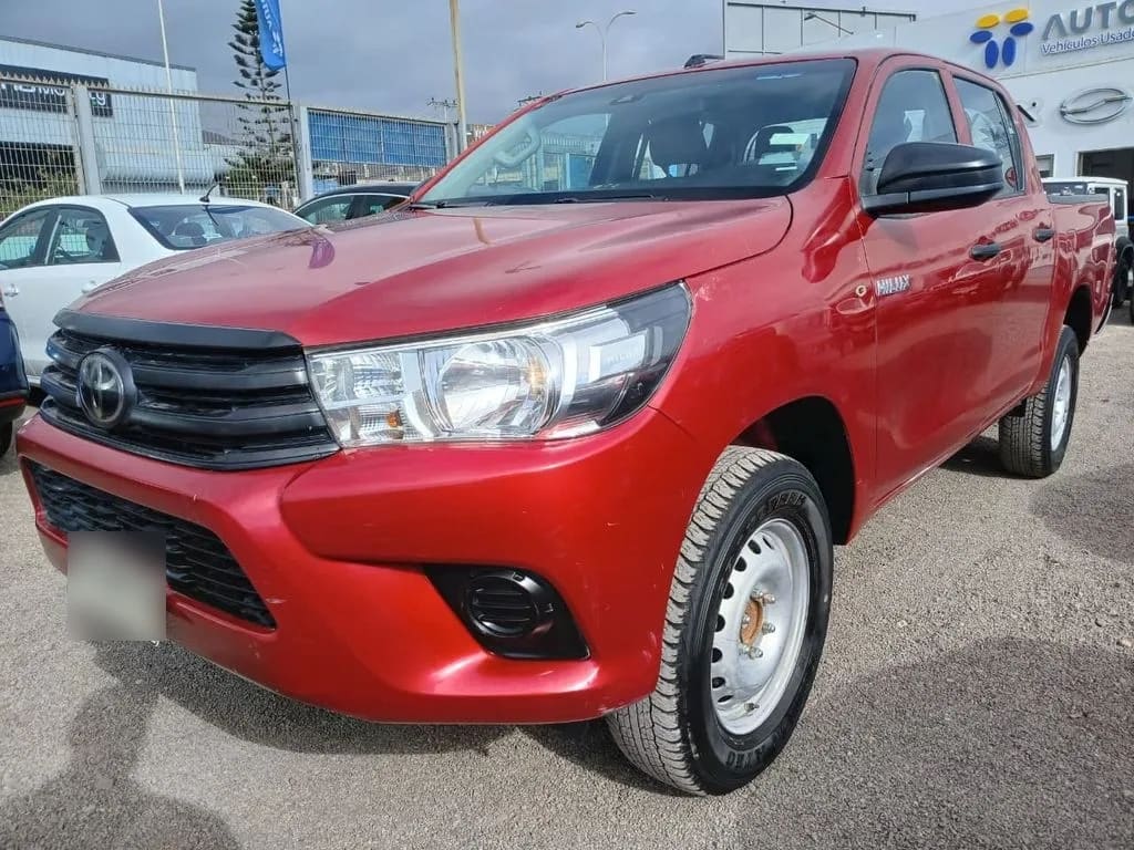 Toyota Hilux Tss 2.4 Diesel 4x2 T/m año 2022