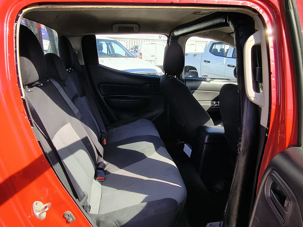 Mitsubishi L200 L200 Katana 2.4 Diesel 4x2 T/m año 2022
