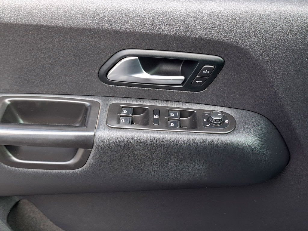 Volkswagen Amarok 2.0 Confortline 4x2 año 2023