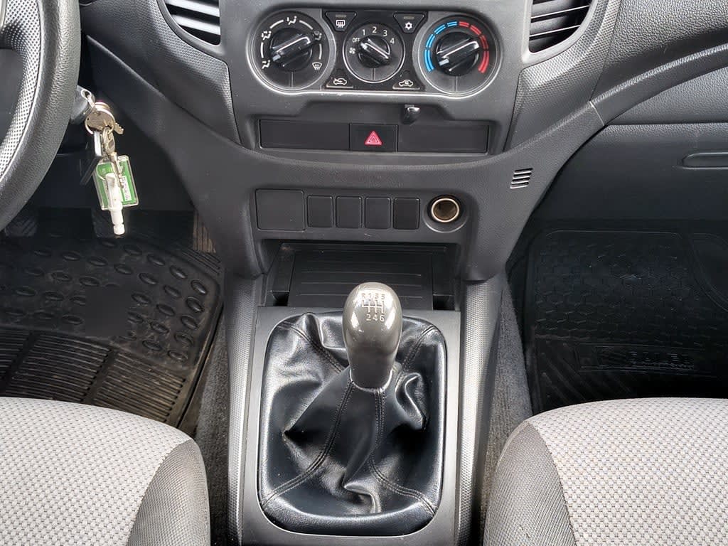 Mitsubishi L200 L200 Katana 2.4 Diesel 4x2 T/m año 2023
