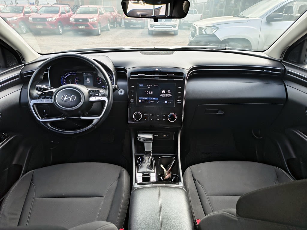 Hyundai Tucson 2.0 Gasolina 4x4 T/a año 2024