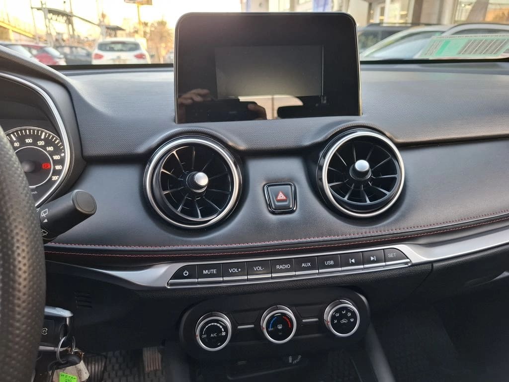 DFSK Suv 500 1.5 Comfort 4x2 Mt 5p año 2024