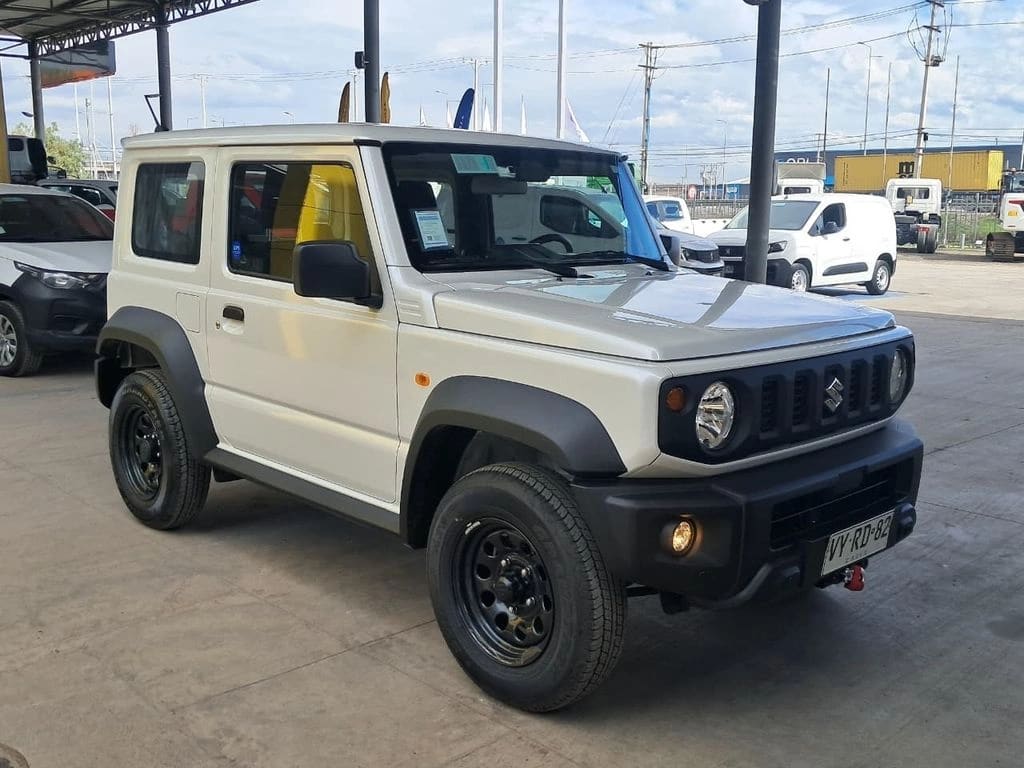 Suzuki Jimny Gl Winche Mt 4x4 Precio+ Iva año 2026