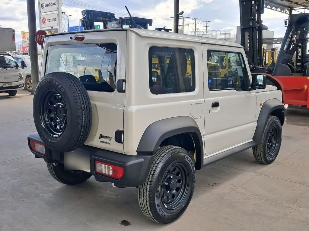 Suzuki Jimny Gl Winche Mt 4x4 Precio+ Iva año 2026