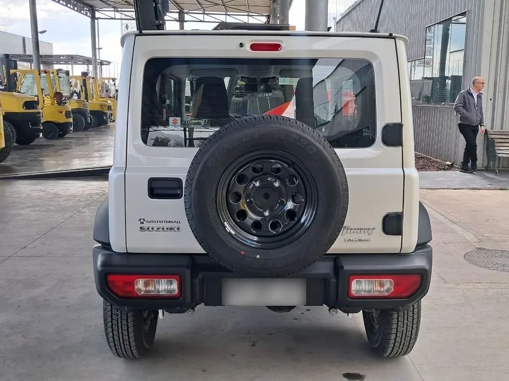 Suzuki Jimny Gl Winche Mt 4x4 Precio+ Iva año 2026