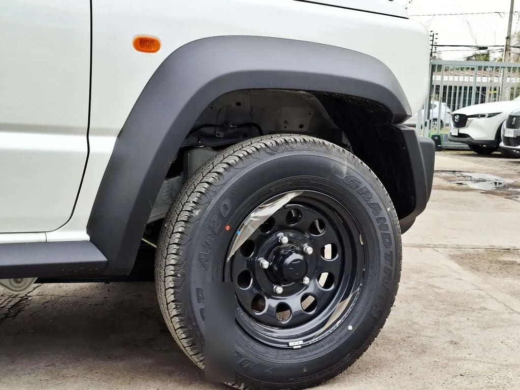 Suzuki Jimny Gl Winche Mt 4x4 Precio+ Iva año 2026