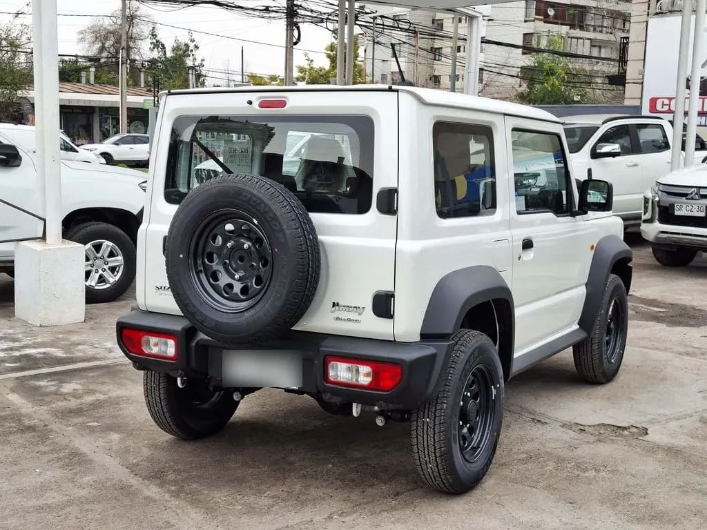Suzuki Jimny Gl Winche Mt 4x4 Precio+ Iva año 2026