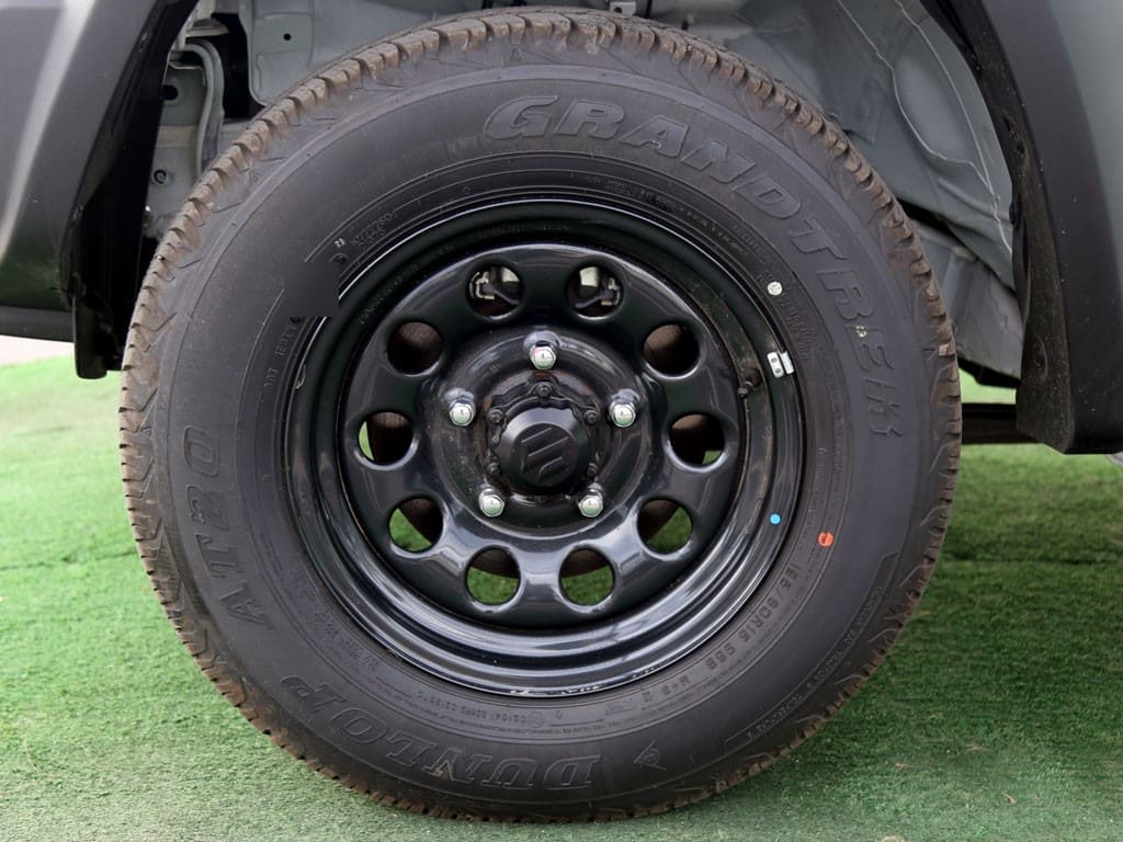 Suzuki Jimny 4x4 1.5 Gl Winche Mt Precio + Iva año 2026