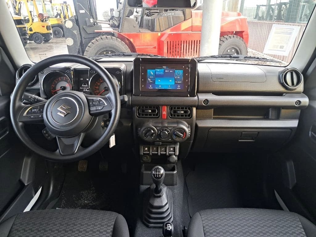 Suzuki Jimny Gl Winche Mt 4x4 Precio+ Iva año 2026