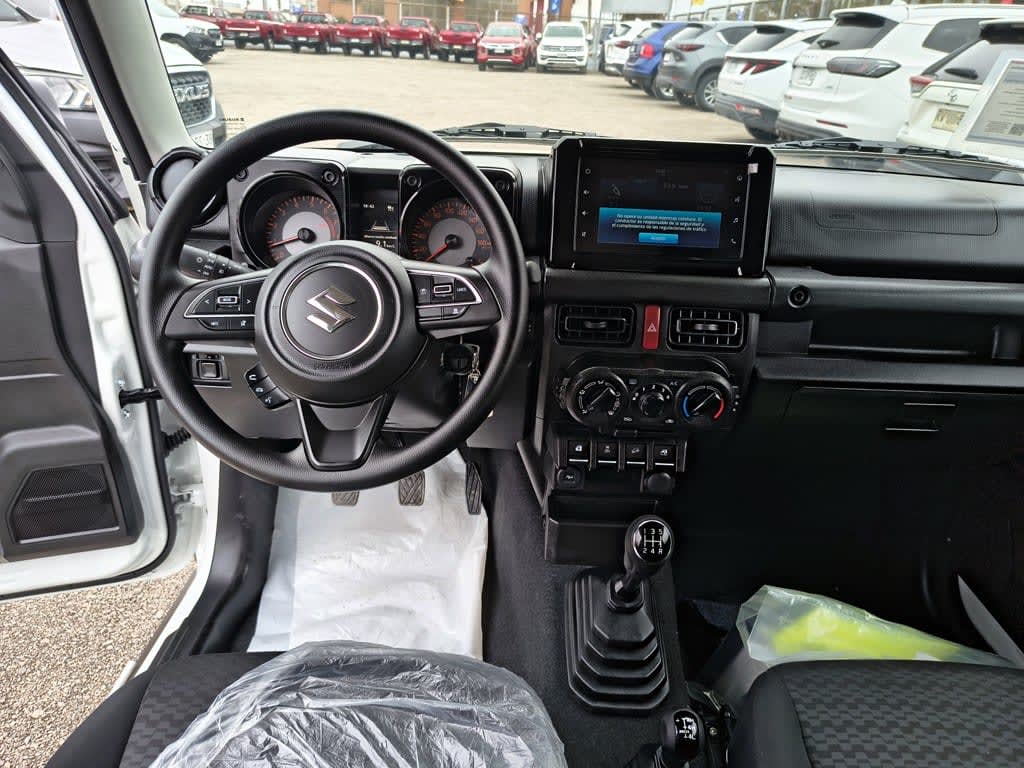 Suzuki Jimny Gl Winche Mt 4x4 Precio+ Iva año 2026