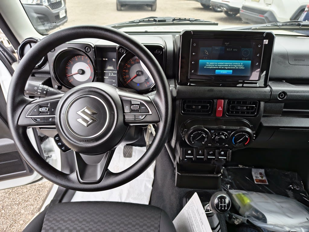 Suzuki Jimny Gl Winche Mt 4x4 Precio+ Iva año 2026